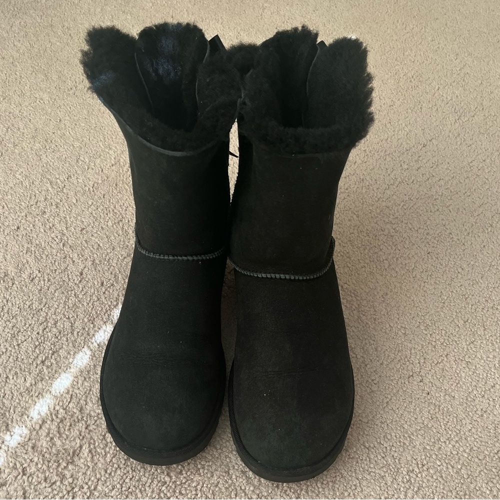 Ugg black pair of bow boots